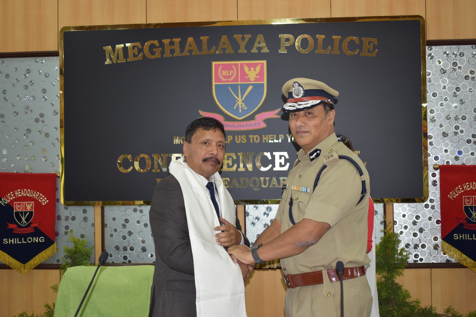 Farewell Programme in honor of Shri. O. Pasi, IPS, Inspector General of Police (CID/ACB/VIG), Meghalaya, Shillong  was organized at PHQ on 31.05.2023